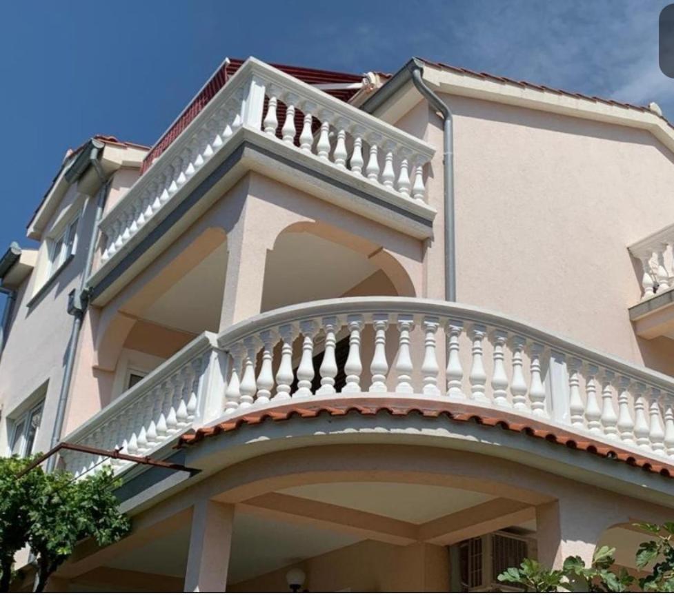 Villa Nera 沃迪切 外观 照片